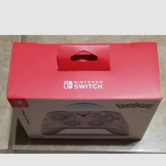 Hori Nintendo Pokemon Eevee Evolutions Wireless Horipad Controller - Picture 3 of 6